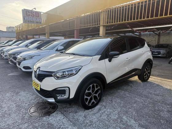 RENAULT CAPTUR 1.6 16V SCE FLEX INTENSE X-TRONIC RENAULT CAPTUR 1.6 16V SCE FLEX INTENSE X-TRONIC
